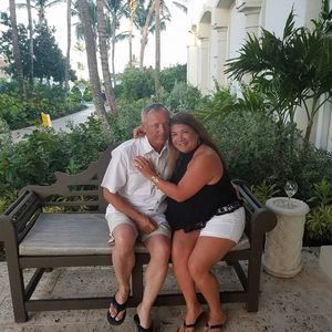 Meet your Posher, Elda